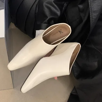 Women's Fashion Baotou Slippers Spring New Pointed Head Deep Mouth Anti-slip Wear-resistant Slip-on Wedge Sandals 1