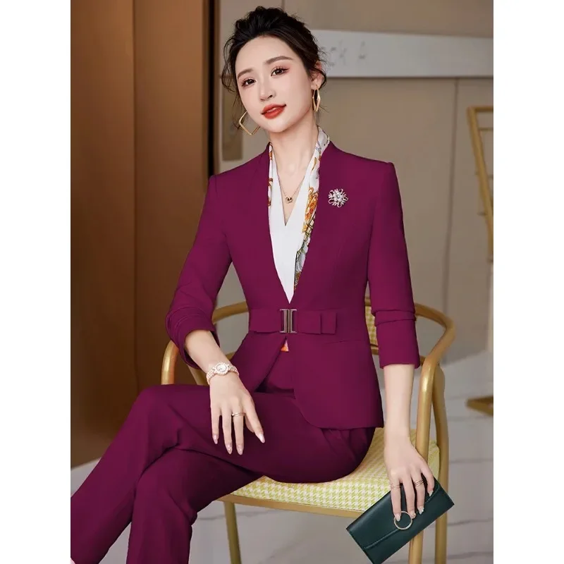 Рисунок 3 - Офисный женский Деловой брючный костюм