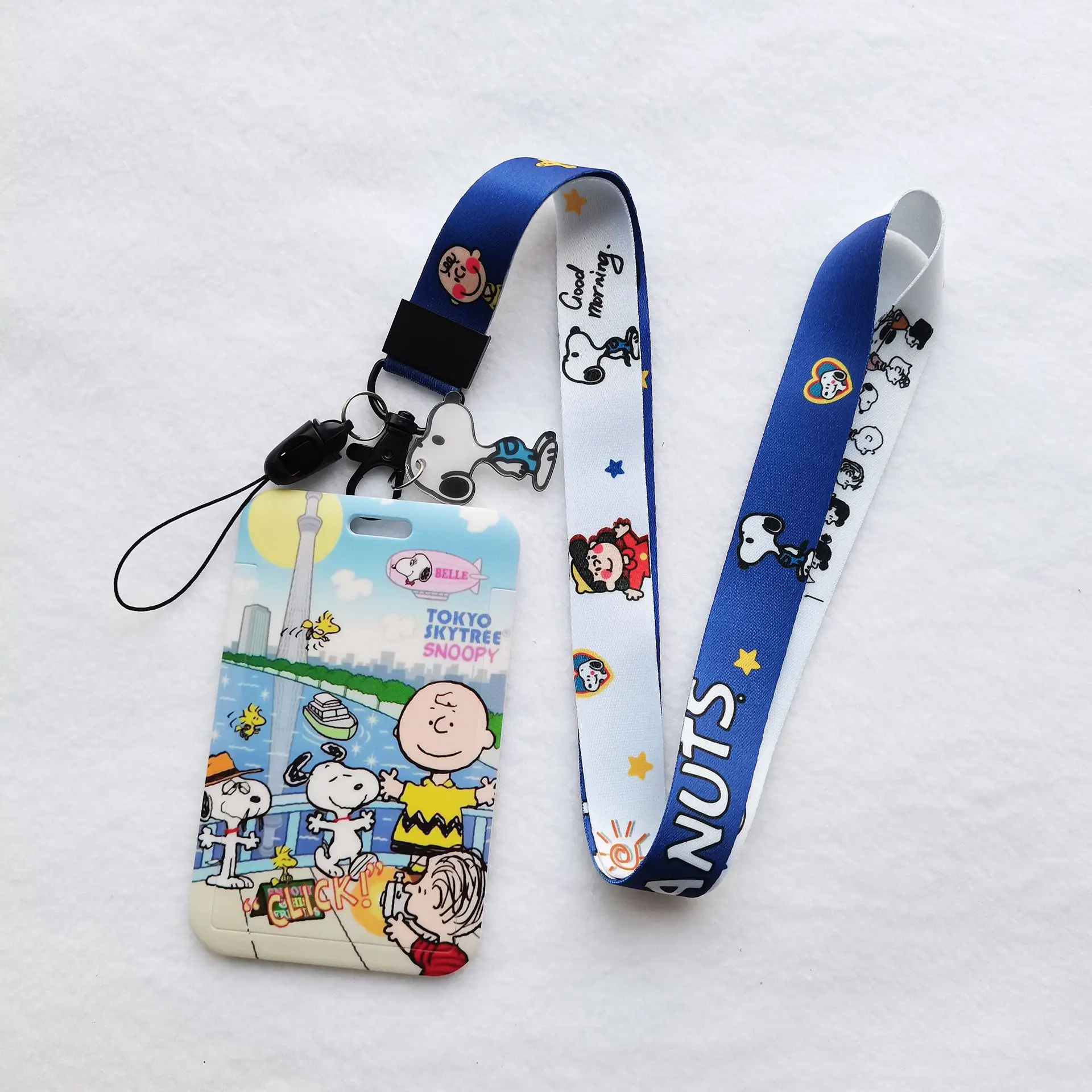 thumbnail image 1 of Tarjetero Kawaii de Peanuts, Snoopy, Charlie Brown, estuche para tarjetas, cuerda para colgar, porta credencial, correa para el cuello, tarjetero, regalo para niñas, 1 of 5