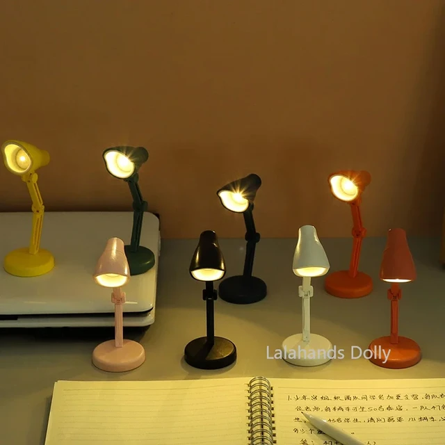 Lampe miniature 1/12 à poser électrifiée maison de poupée.