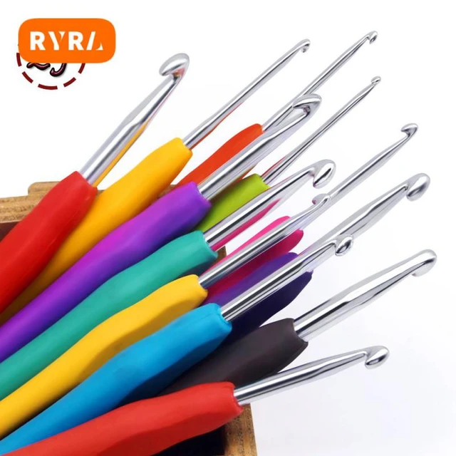 Color Knitting Crochet Crochet Non-slip Knitting Tool Double Head Crochet  Hook Silicone Soft Handle Sewing