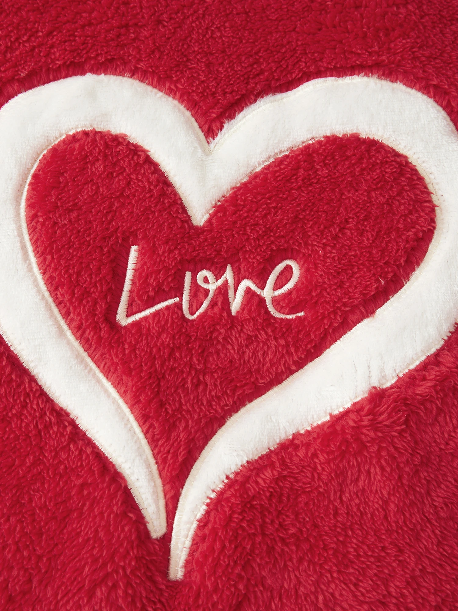 Women s Cozy Fleece Pajama Set with Heart Print Round Neck Long Sleeve Nightgown Dress for Winter Sleepwear Comfort