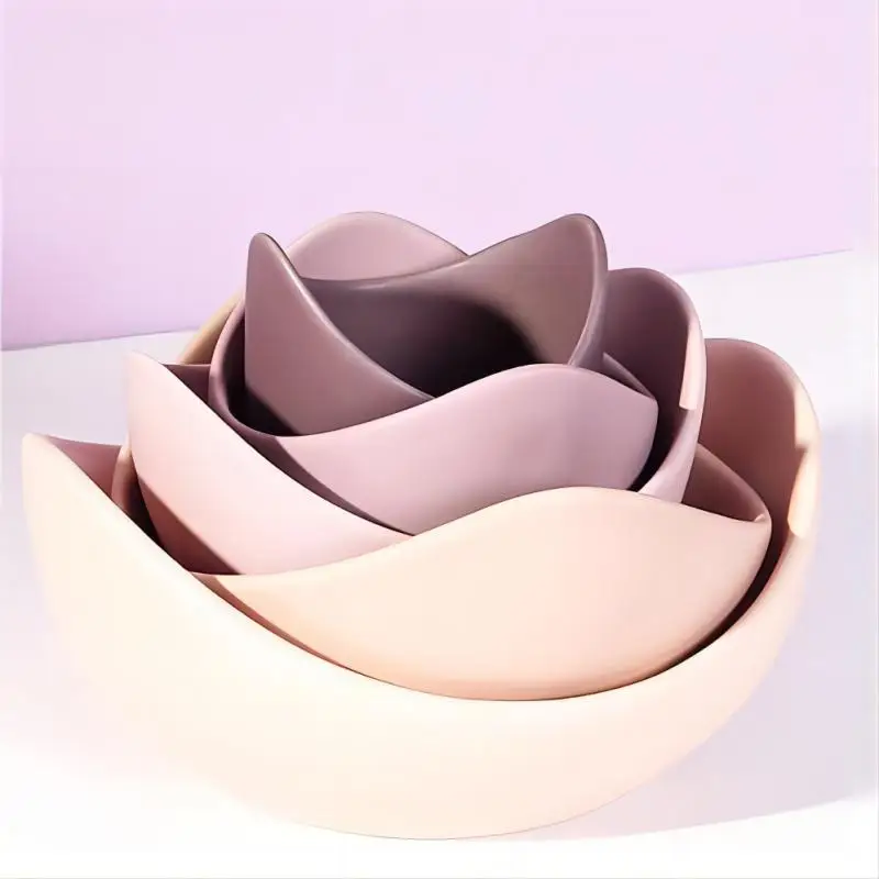 

Nordic Style Decorative Lotus Flower Bowls Home Decor Ceramic Crafts Kitchen Accessories Aesthetic Interior Table Storage Bowls