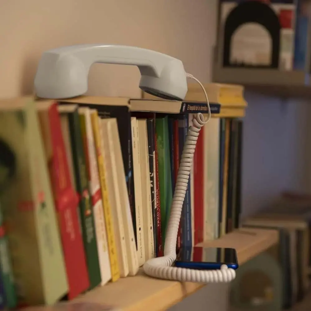 Enhanced Title:  
Tangle-Free Type-C Landline Style Phone Handset with Built-in Microphone