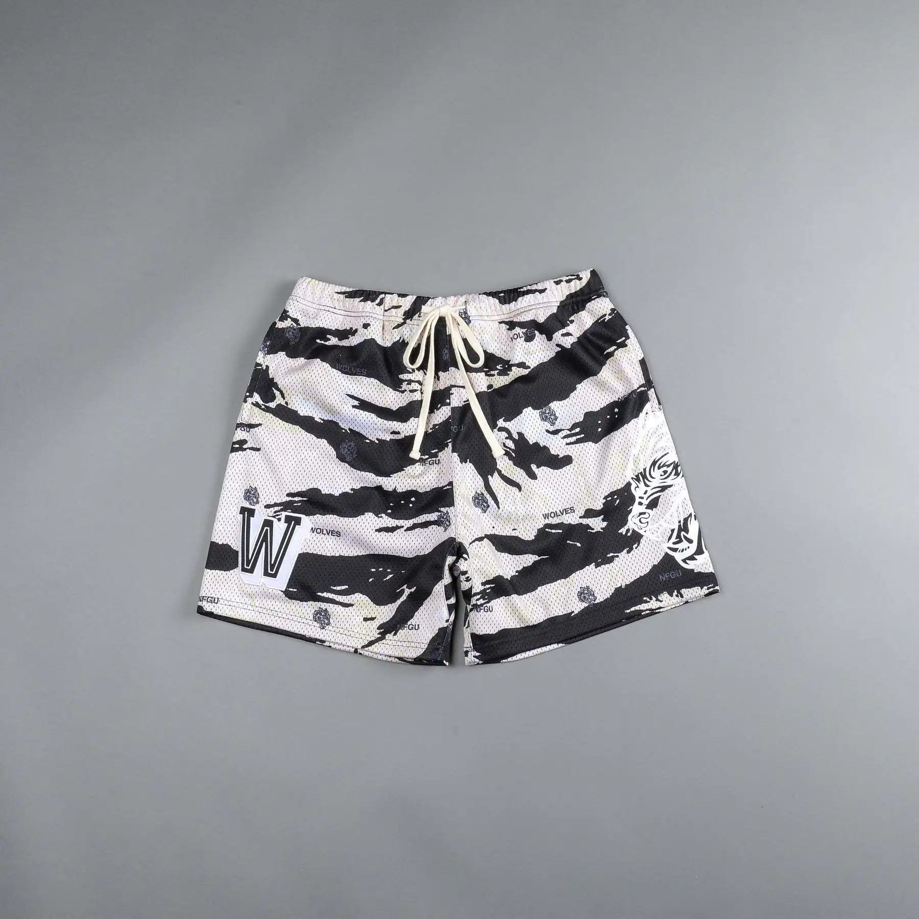 2024 Men's Summer Fashion Mesh Print New Medium Pants Black Quarter Pants Casual American Basketball Shorts Outside Wear 4