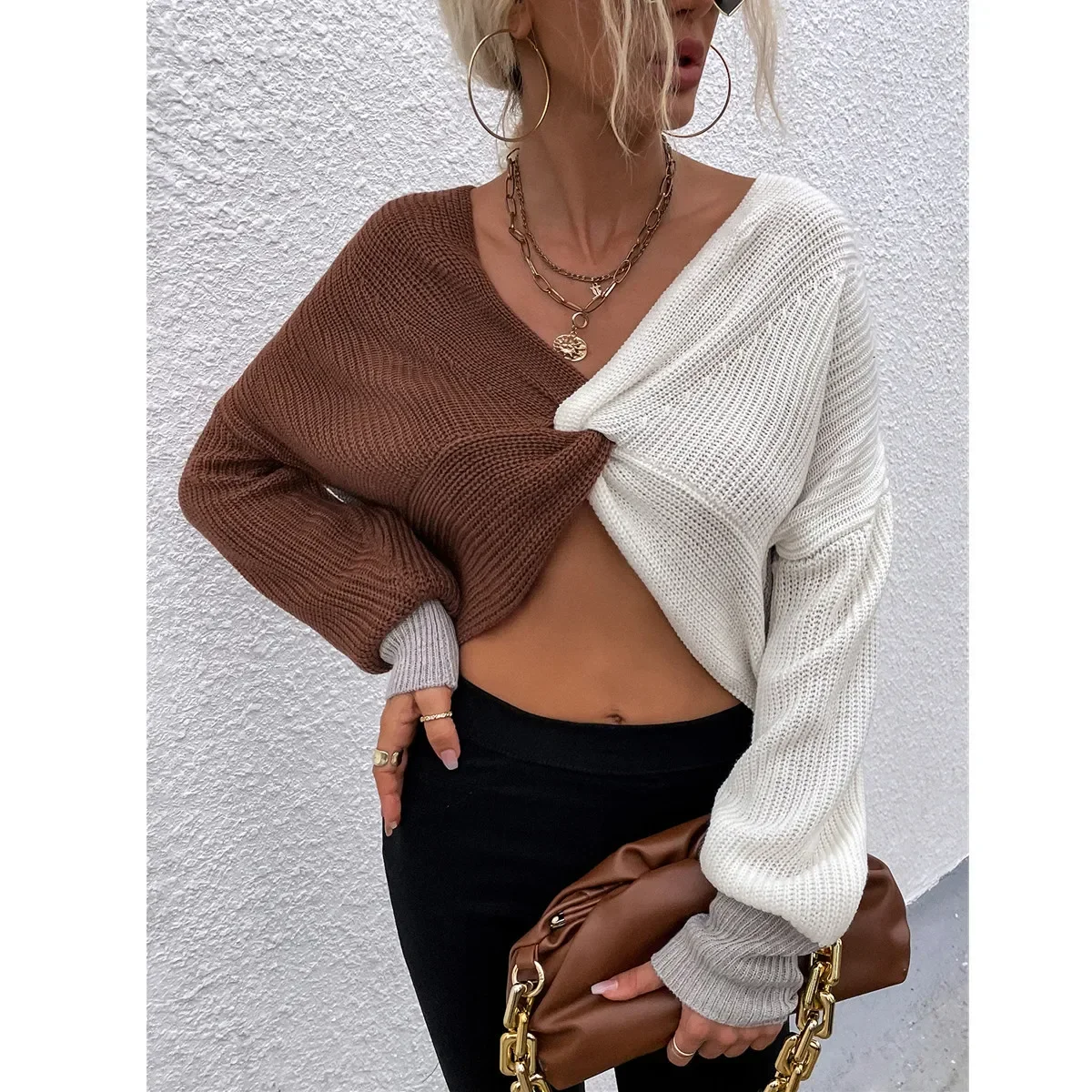 

2022 Autumn Women's INS Knot Patchwork Crop Navel V-neck Pullover Sweater