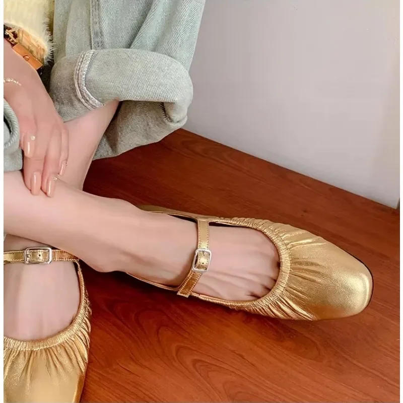 Soft Leather French Retro and Stunning Flat Shoes, Soft Sole,Niche Lace Up Loafers, Gold Silver Mary Jane Single Shoes for Women 4