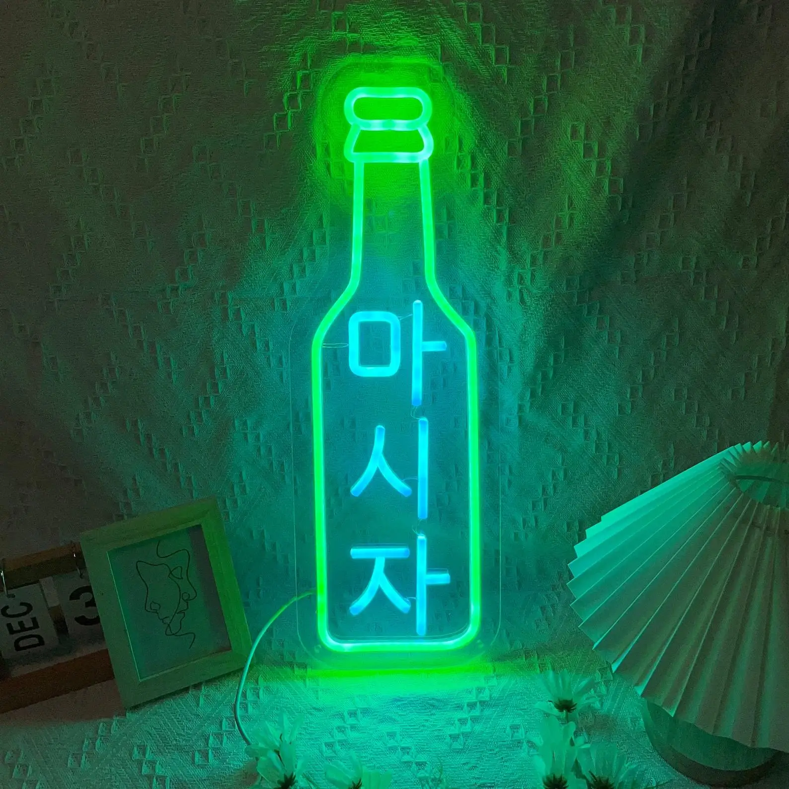 

Beer Bottle Neon Sign USB Powered for Room Decor, LED Neon Light Dimmable Night Light for Bar Restaurant Man Cave Wall Art