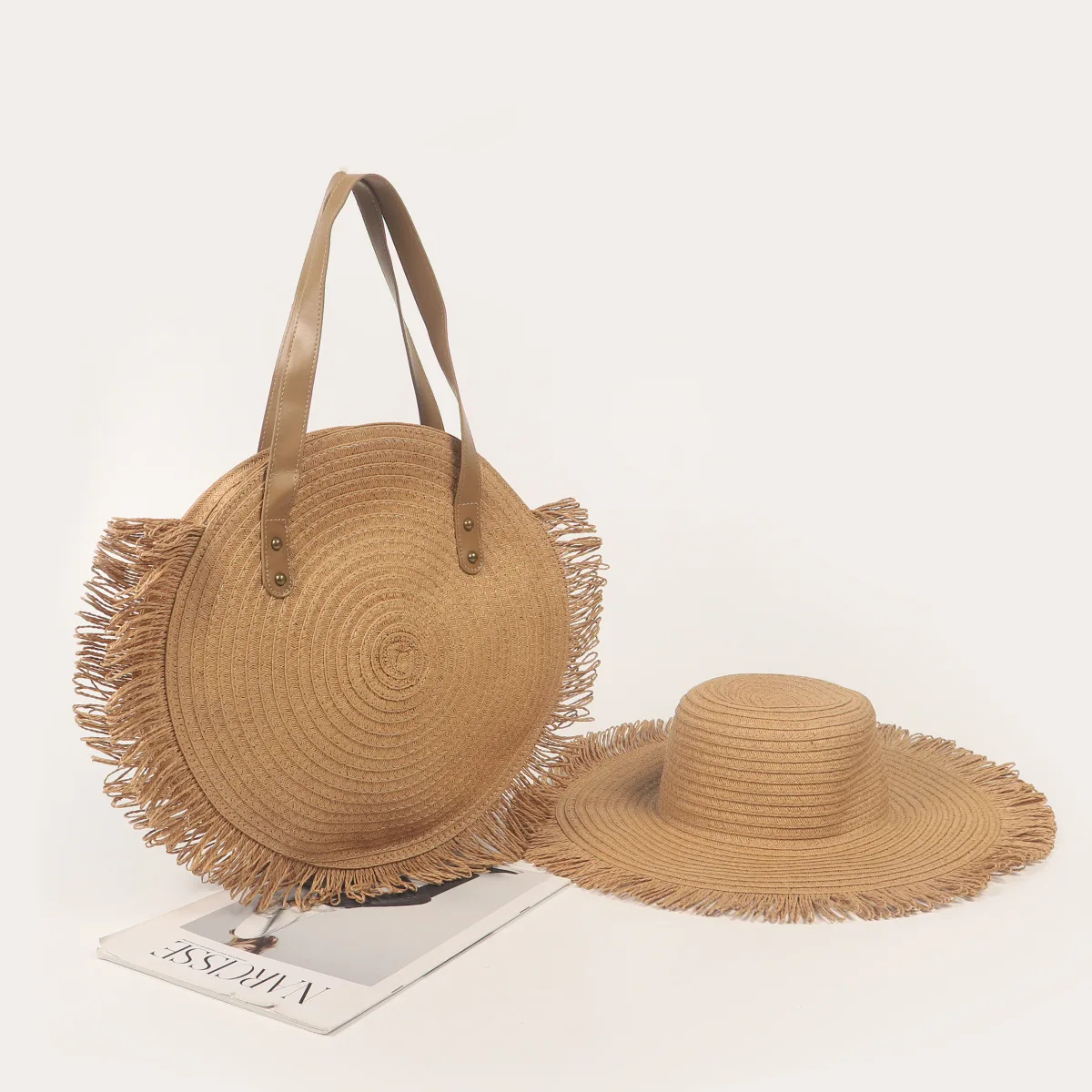 Round Straw Beach Bag Vintage Handmade Woven Shoulder Bag Raffia Circle