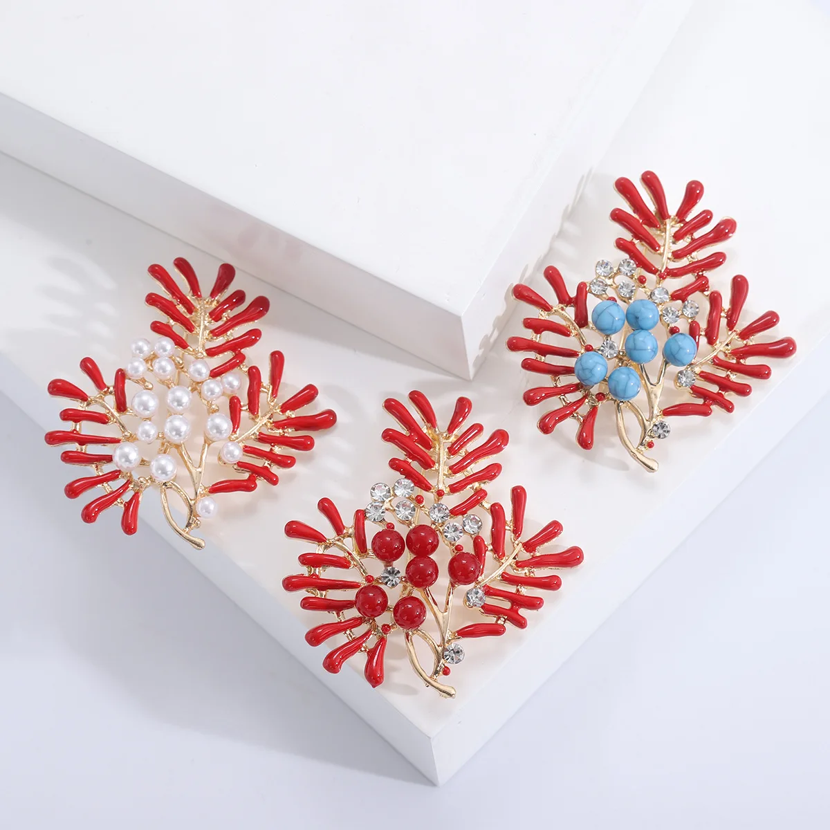 Drip oil red coral pearl flower brooch 3 color plant party brooch pin office party gift