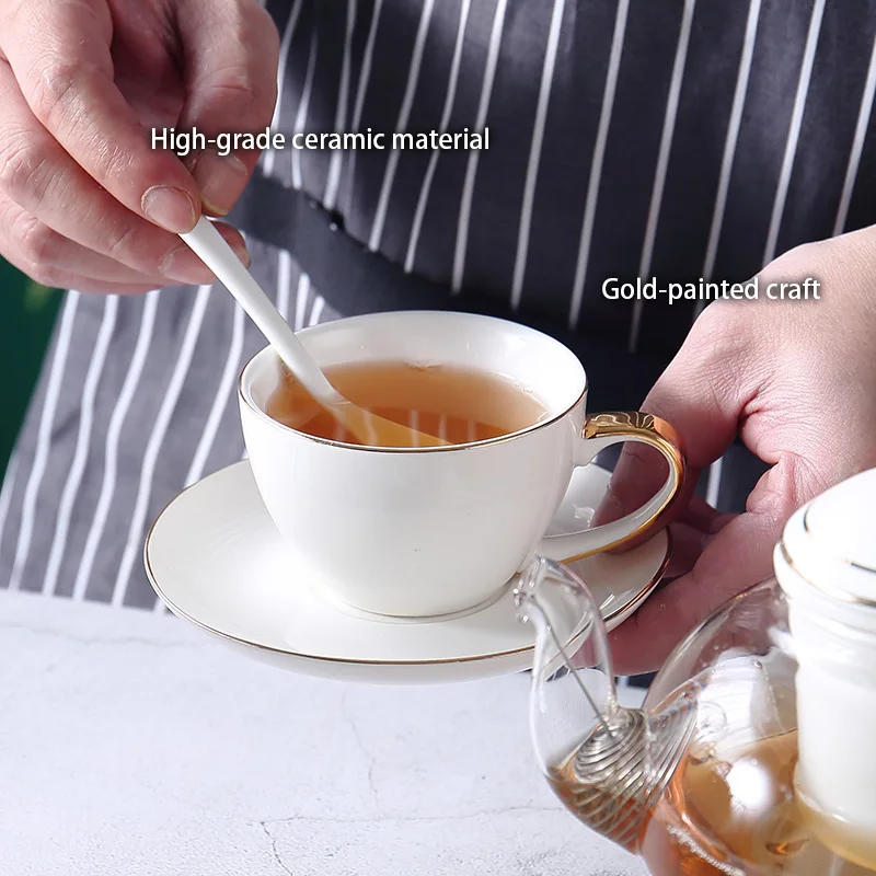 Zlato bílý keramika čaj sada britský porcelán čaj pohár hrnec s candler sítka květinová sklo konvička sada ceremonie teaware teacup