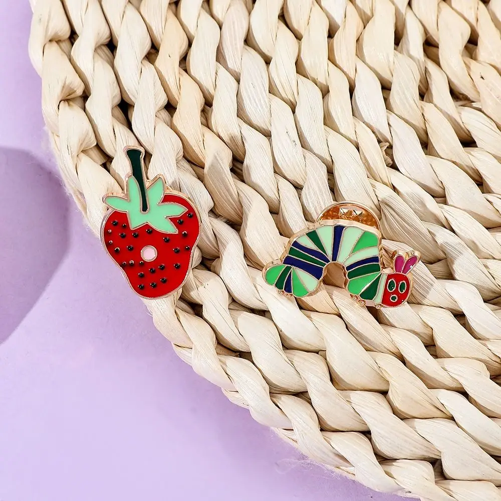 

Take a Bite Hungry Caterpillar Enamel Brooches Hat Accessories Funny Alloy Metal Badge Cartoon Fruit Strawberry Brooches Lovers
