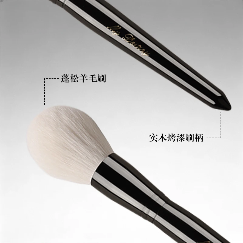 루스 파우더용 싱글 퍼 울 플레임 브러쉬 - 초보자에게 적합 - 패셔너블하고 부드러운 여성용 메이크업 브러쉬