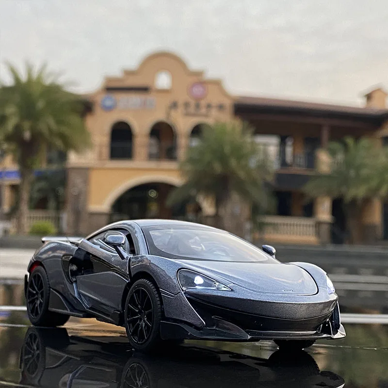 1:32 McLaren 600LT Alloy Sports Car Model Diecasts & Toy Vehicles Metal Toy Car Model High Simulation Collection Gift 4