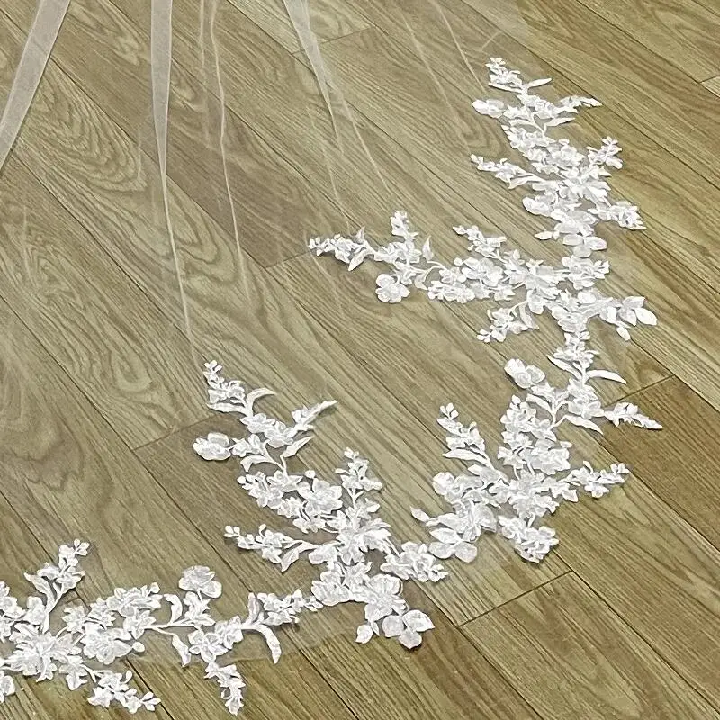 Рисунок 5 - Свадебная фата на плечо для невесты