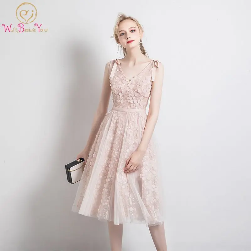 

Knee Length Prom Dress 2022 Pink Sequined A Line Sleeveless V Neck Simple Evening Party Gowns Formal Women Stock