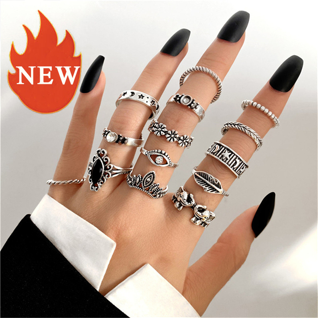 Vintage Rings Set for Women Men Aesthatic Retro Punk Silver Plated Heart Flower Butterfly Chain Finger Ring Jewelry 2022