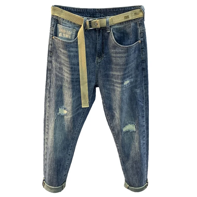 Рисунок 6 - Мужские джинсы с вышивкой