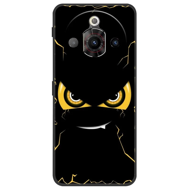 Astronaut Silicone Phone Case with Camera Protection - Stylish Back Cover  Coque