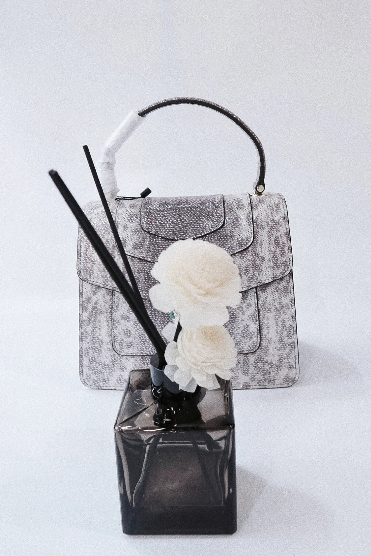 

2024NewStyleSummerSpringSnakeheadDesignHandholdCrossbodyWomen'sBagFemale'sBag