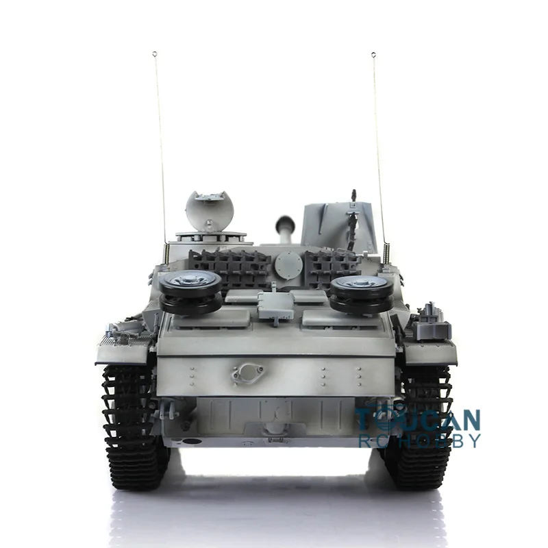 Détail de la tourelle du char RC Tiger I avec canon et mitrailleuse BB