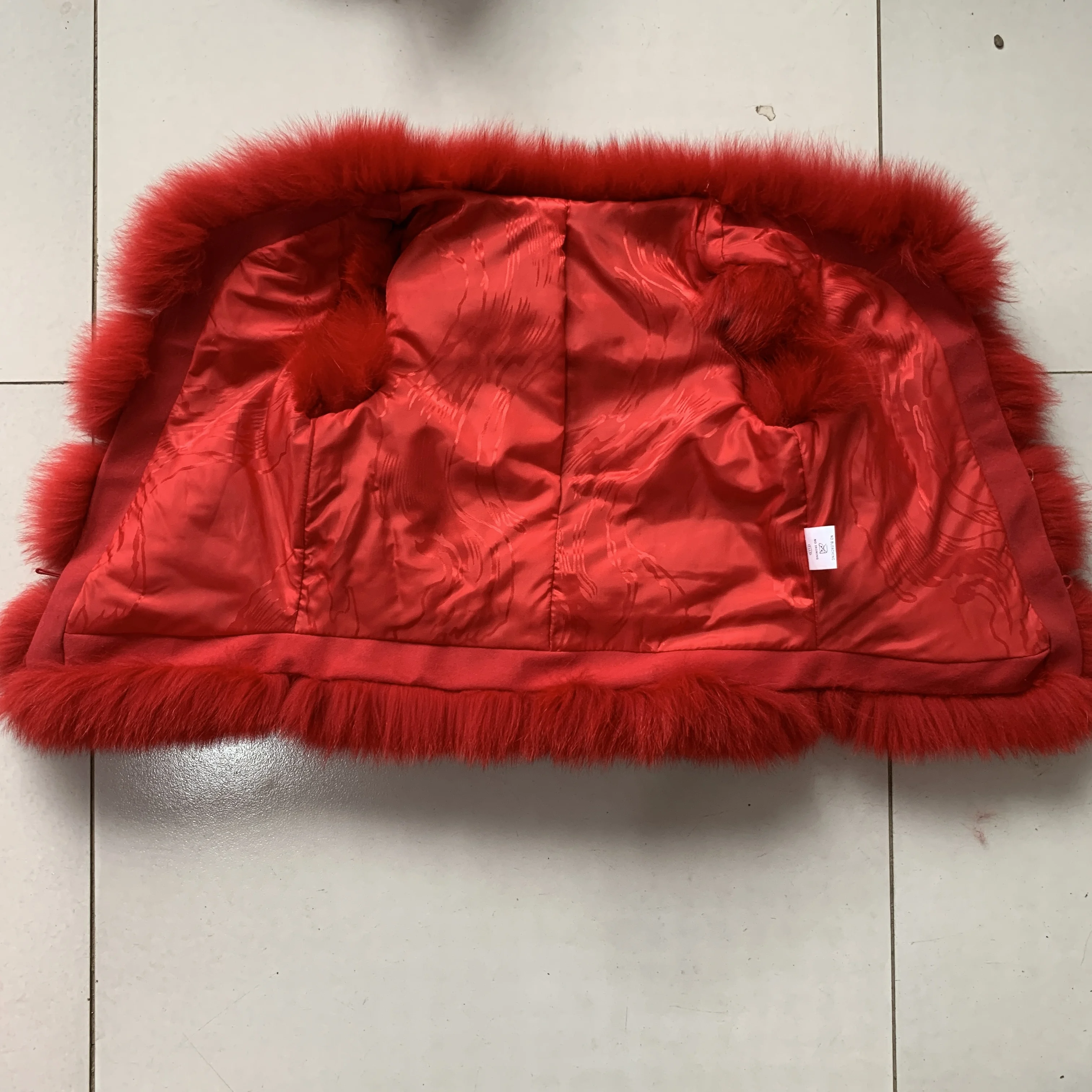 Children's fur vest for warmth in autumn and winter Real fox fur girl fur vest and boy fur vest are the same style Kids jacket