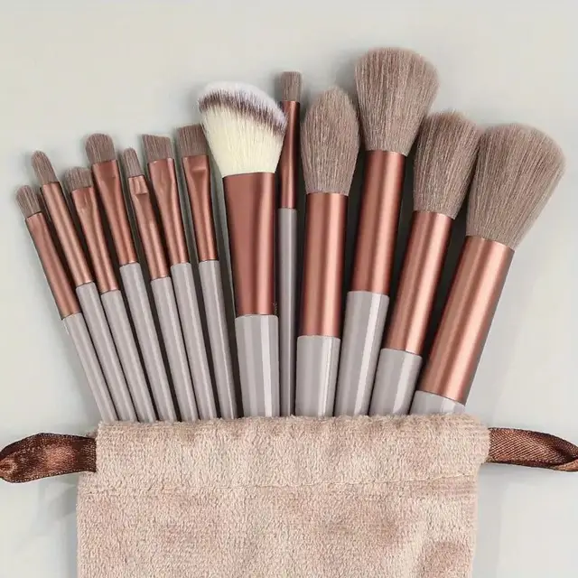 13 PCS Cosmetic Brushes Set Eye Shadow Foundation BB Cream Concealer Women Cosmetic Brush Eyeshadow Blush Powder Blending Beauty 3