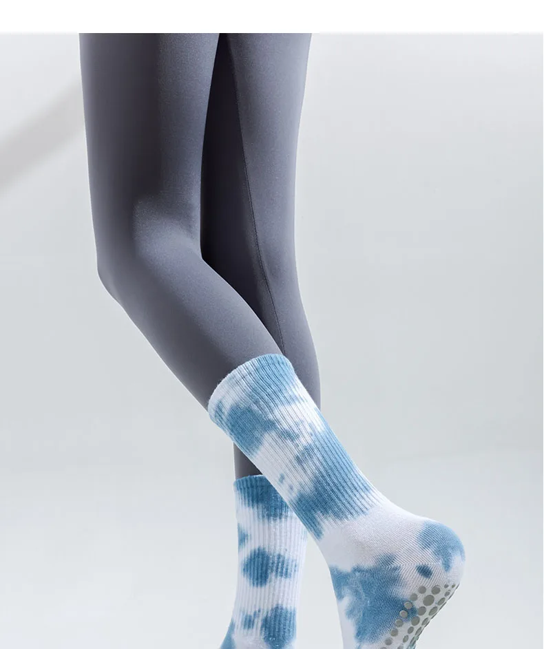 Yoga Socks Women Cotton Tie-dyed Silicone Non-slip Pilates Grip Crew Sock 6 S621bf7cc14d345e7a5b5b3e0eb4ad623s