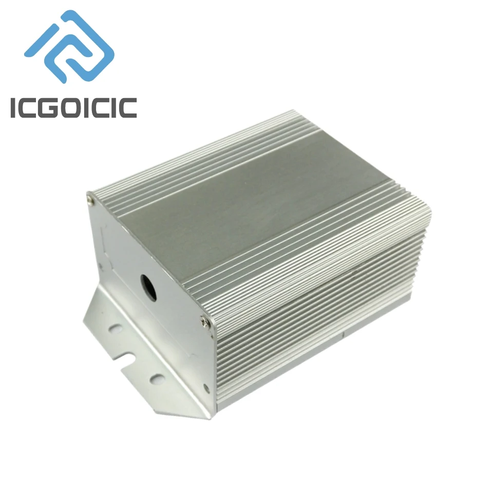 High-Efficiency Solar Charge Controller with Adjustable Boost Charging for Optimal Power Management