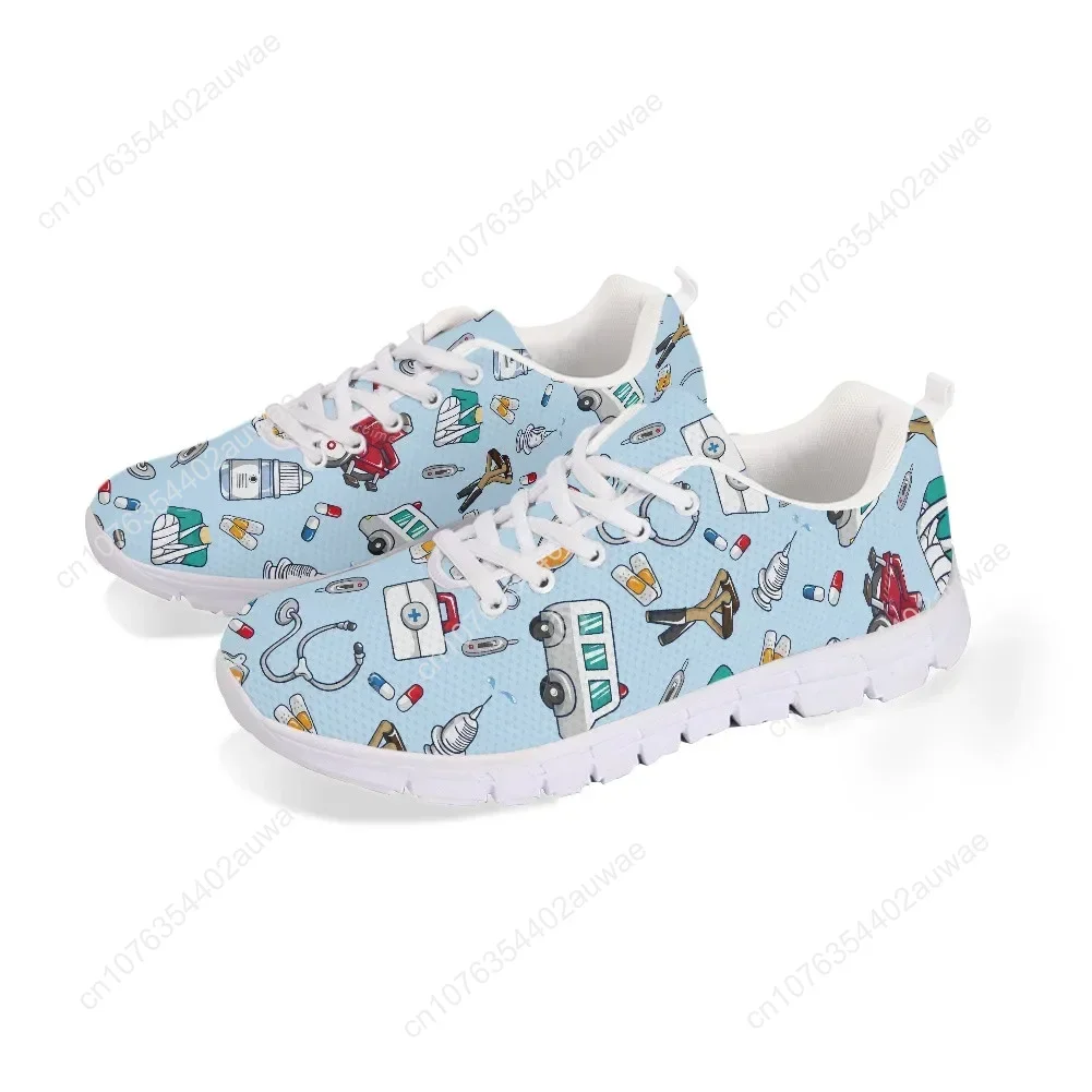 Scarpe basse da infermiera primaverile scarpe ginnastica da donna stampate infermiere di cartoni animati carini scarpe