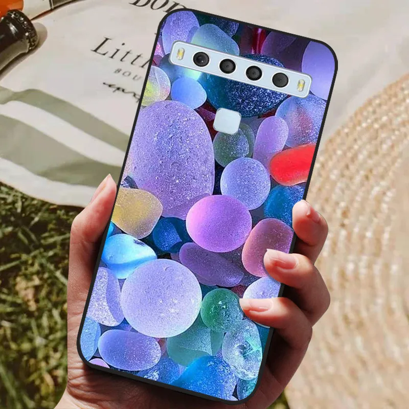Stylish Soft Silicone Phone Case - Fashionable Protective Cover in Vibrant Colors