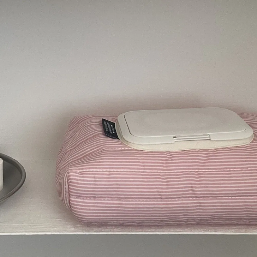 New Striped Quilted Wet Wipe Pouch Portable Pull Out Tissue Bag Multipurpose Car Tissue Box Living Room Organizer