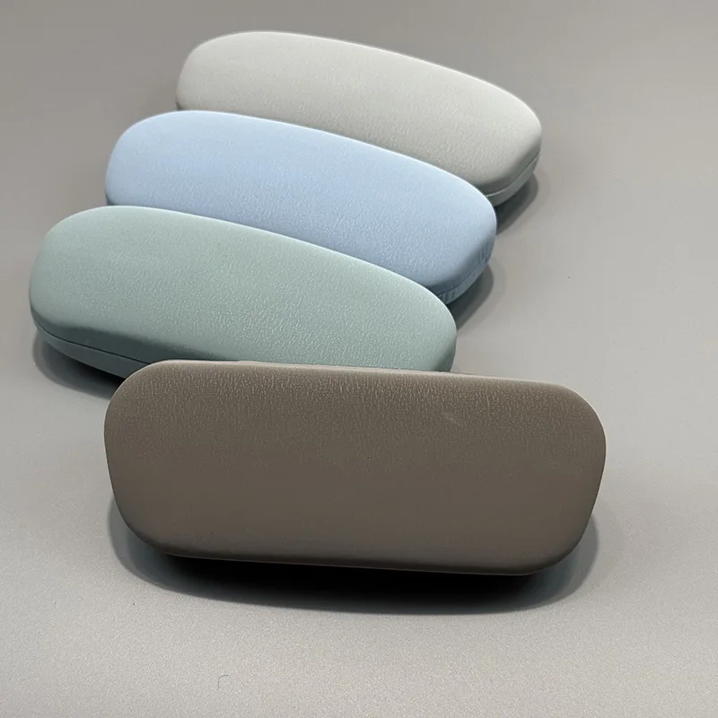 Sleek & Durable Japanese-Style Glasses Case