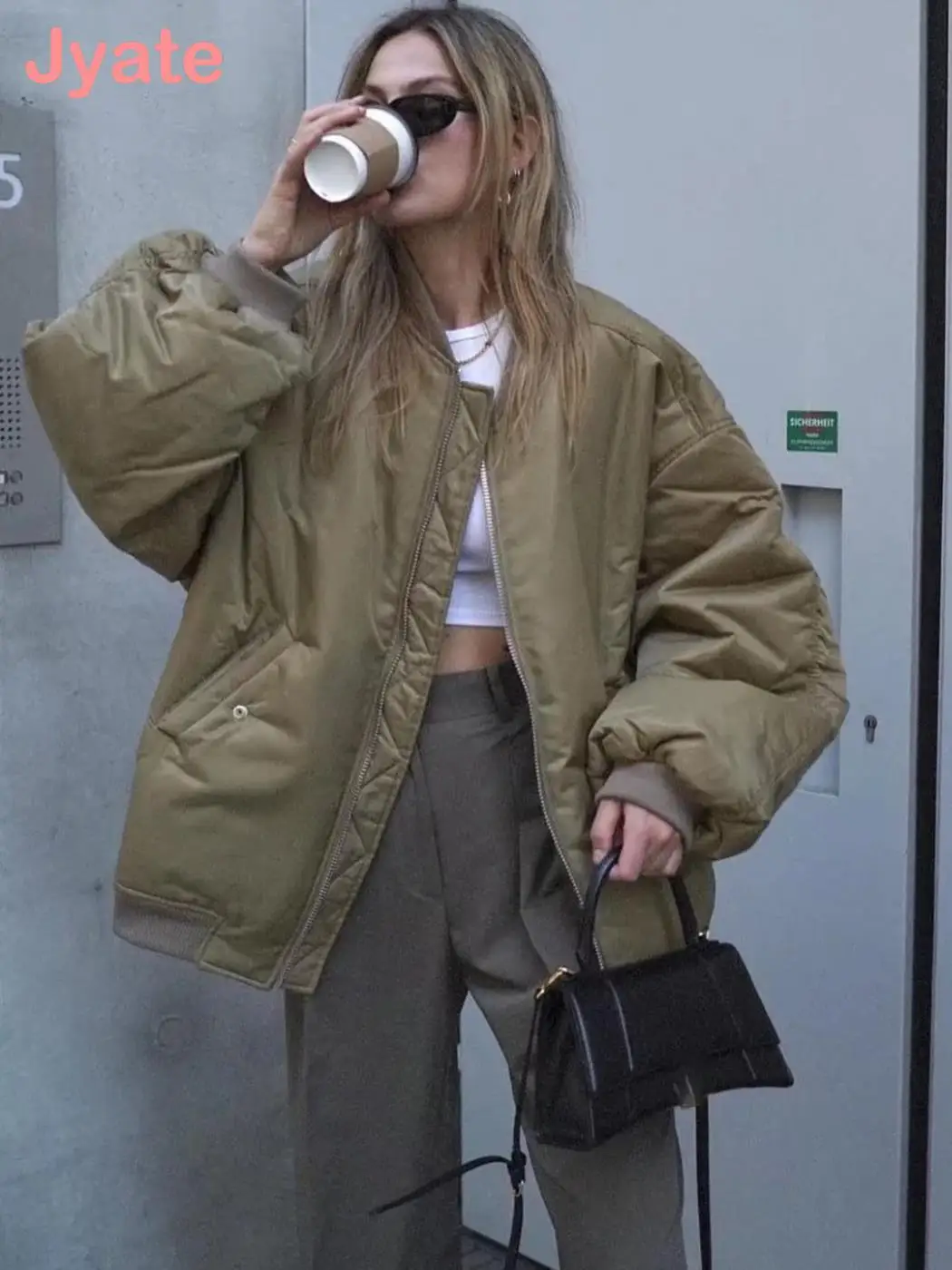 

Jyate Women Fashion Oversized Bomber Jackets Coat With Pockets Front Zipper Vintage O-Neck Long Sleeves Female Chic Outwears