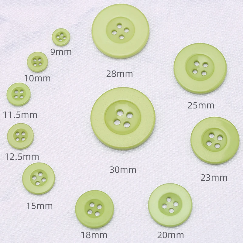 셔츠, 정장 및 재킷 재봉 용품에 대 한 넓은 가장자리와 4 개의 구멍을 가진 5PCS 다채로운 수 지 DIY 단추