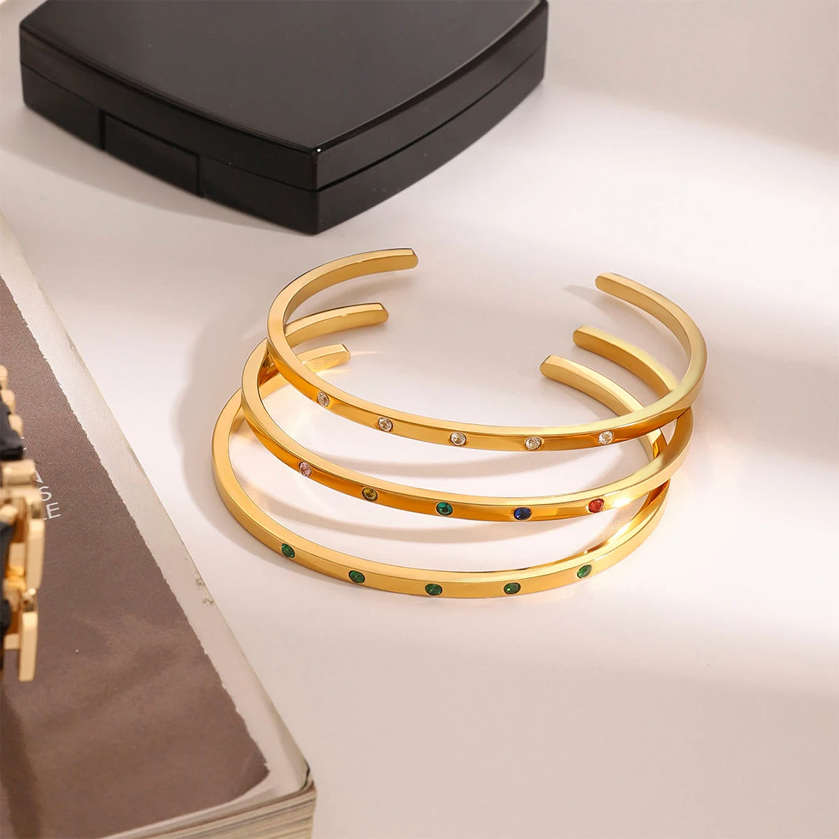 Multi Colored Rhinestone Narrow Open Bangle Cuff Bracelet Women 18K Gold Plated Stainless Steel Anti Allergic Jewelry Gala Gift