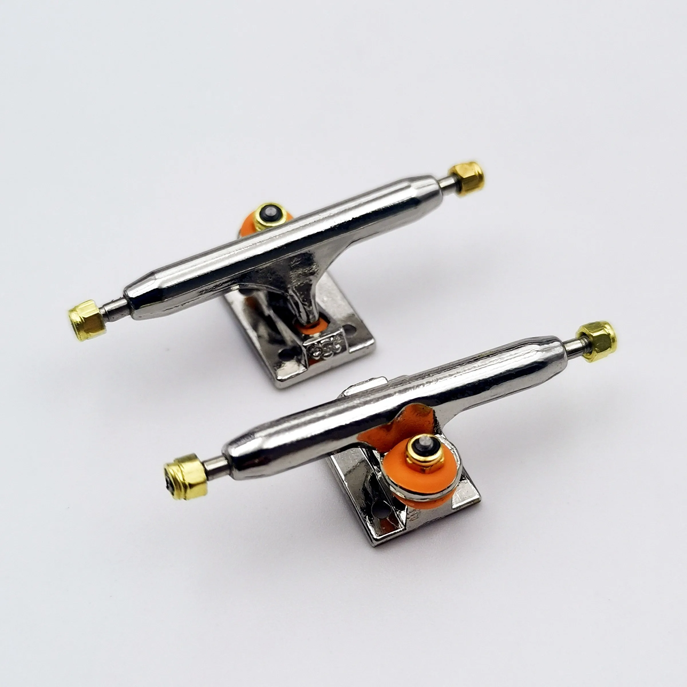 Professional Fingerboard Skateboard Truck, Precision-Engineered for Enhanced Performance