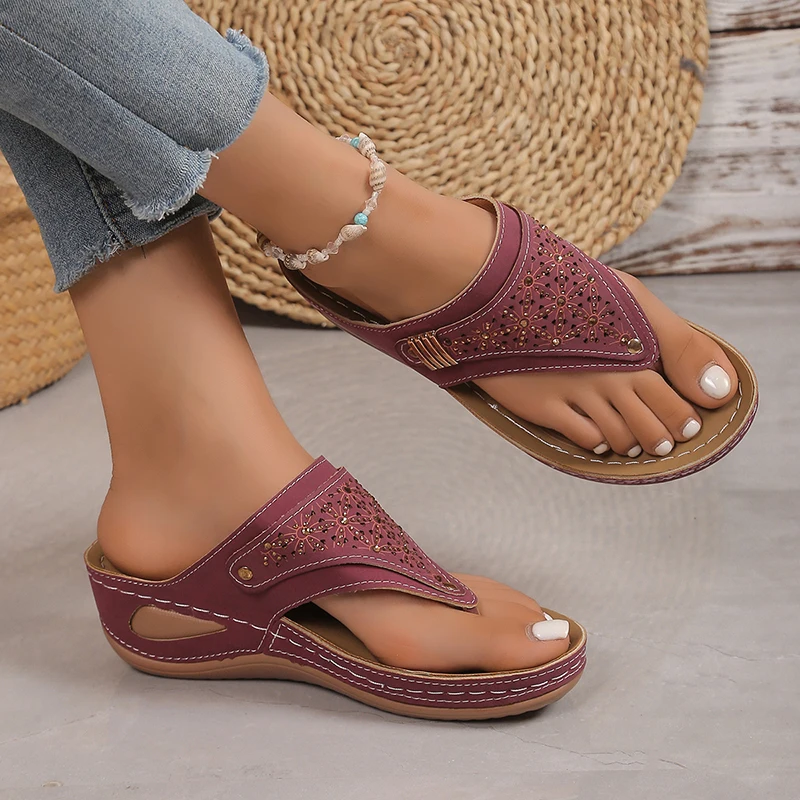 Bling Crystal Soft Platform Sandals Women Summer 2025 Clip Toe Non-Slip Wedge Sandals Woman Thick Bottom Casual Flip Flops