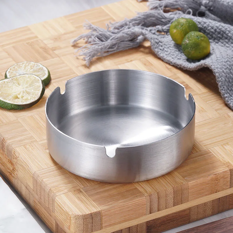 8CM Round Stainless Steel Cigarette Ashtray Portable Tabletop Silver Metal Ash Tray For Smoker Fly Ash Proof Home Decoration portable ashtray,cigarettes ashtray,stainless steel ashtray,metal ashtray