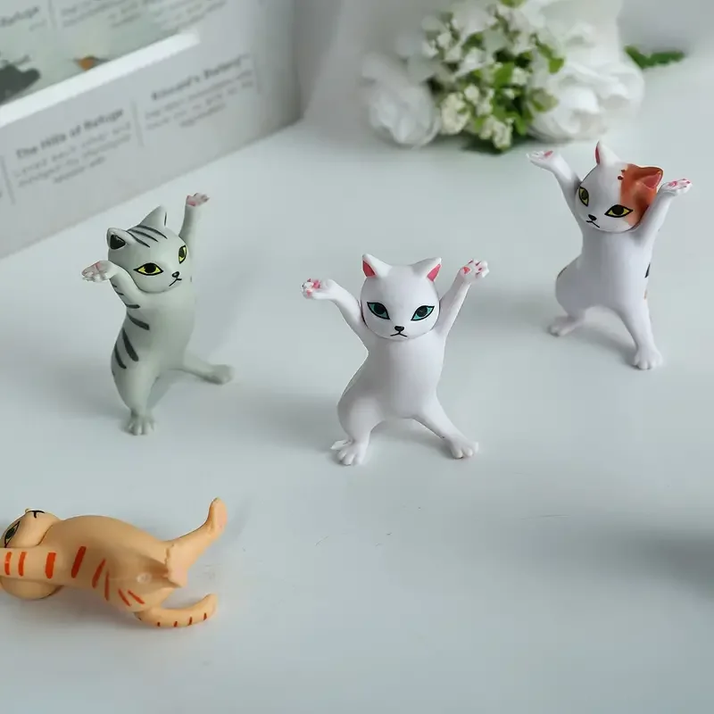 Cat Toy 5pcs Dancing Cats Will Lift up Cat Figurines Decorated with Stylish Anime Cat Toys for Desktop Storage