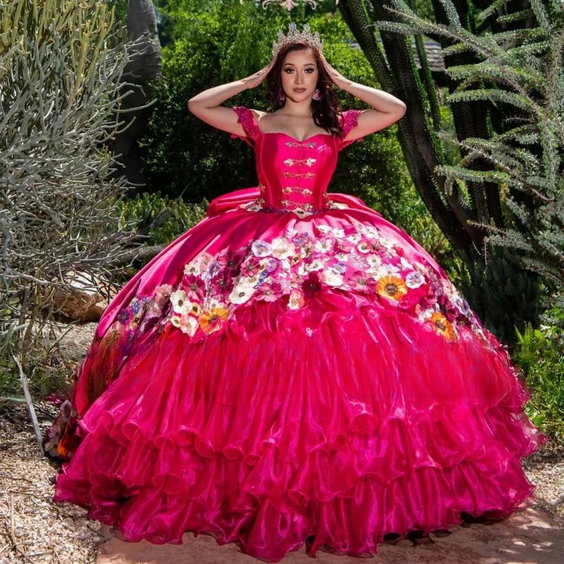 

Elegant Sweetheart Quinceanera Dress Ball Gowns Appliques Beads Tull Tiered Sweet 16 Dresses Vestidos De 15 Quinceañera