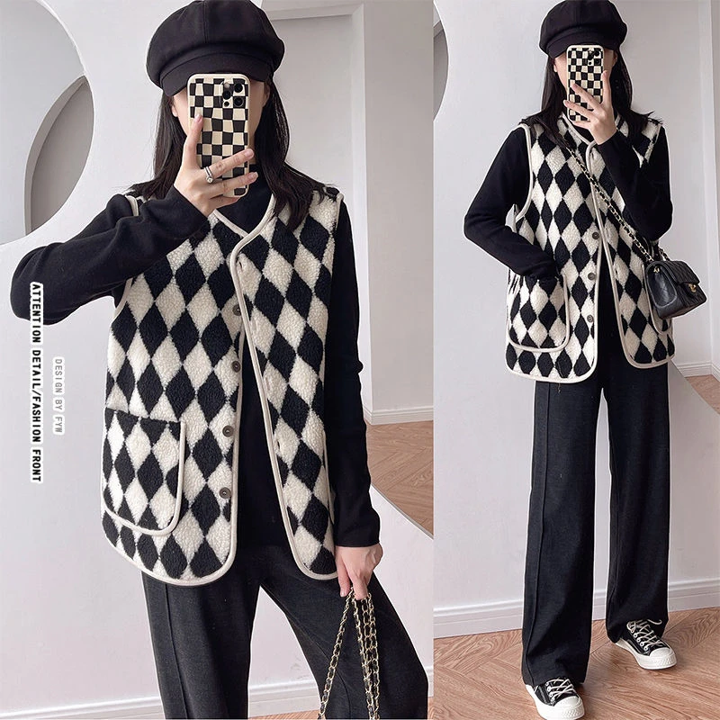 

Women's Plaid Knitted Vest Warm Grid Double Face Sherpa Waistcoat Fleece Sleeveless Jacket Coat Checkered Sleeveless Outwear