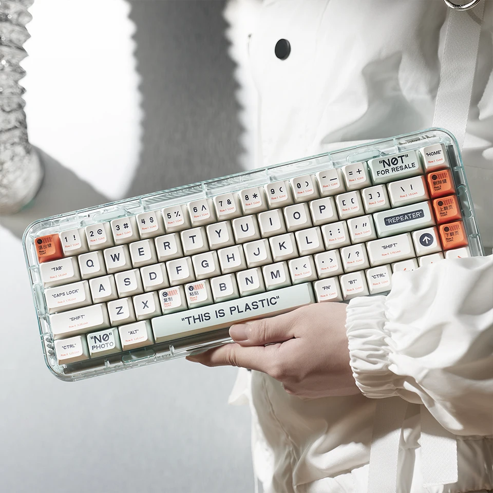 melgeek MOJO68 Plastic
