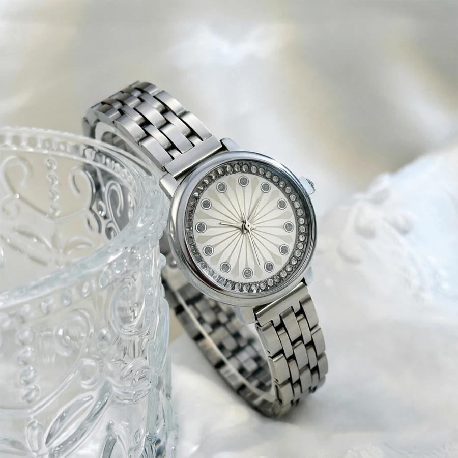 Elegant Silver Women's Watch with Luxury Diamond Dial and Stainless Steel Strap