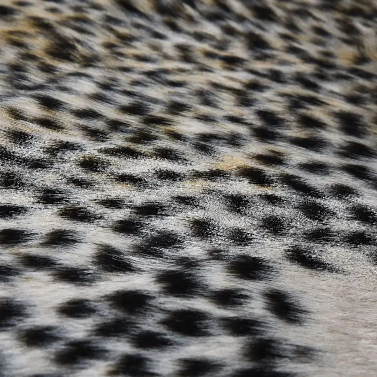 Shaggy Rugs Leopard Print Rug Faux Cowhide Skin Carpet Anti-slip Animal Printed Furry Area Rug for Living Room Decor 90x110cm