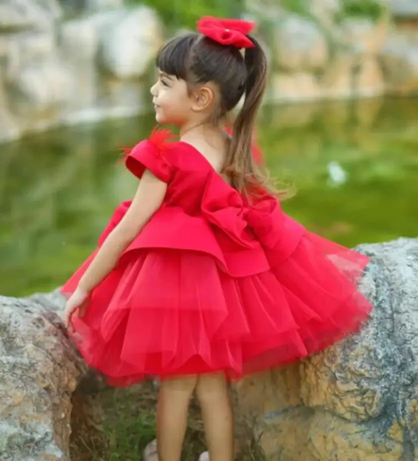

Red Tulle Flower Girl Dresses Cap Sleeve Girls Customized Gown Princess Baby Girl Party Dresses