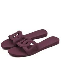 Summer Hot Sale Trendy Fashion Style Jelly Colour Simple Outdoor Indoor Slides for Women Slipper Beach Footwear Cool Sexy