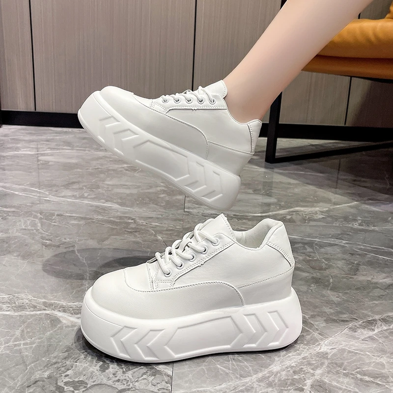 

Кроссовки женские из натуральной кожи, платформа, танкетка, кружево, белые, весна-осень-лето