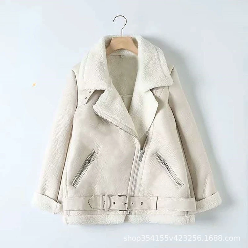 

VOLALO Winter Faux Lamb Leather Jacket Women Faux Leather Lambs Wool Fur Collar Pu Moto Zipper Jacket Warm Thick Outerwear