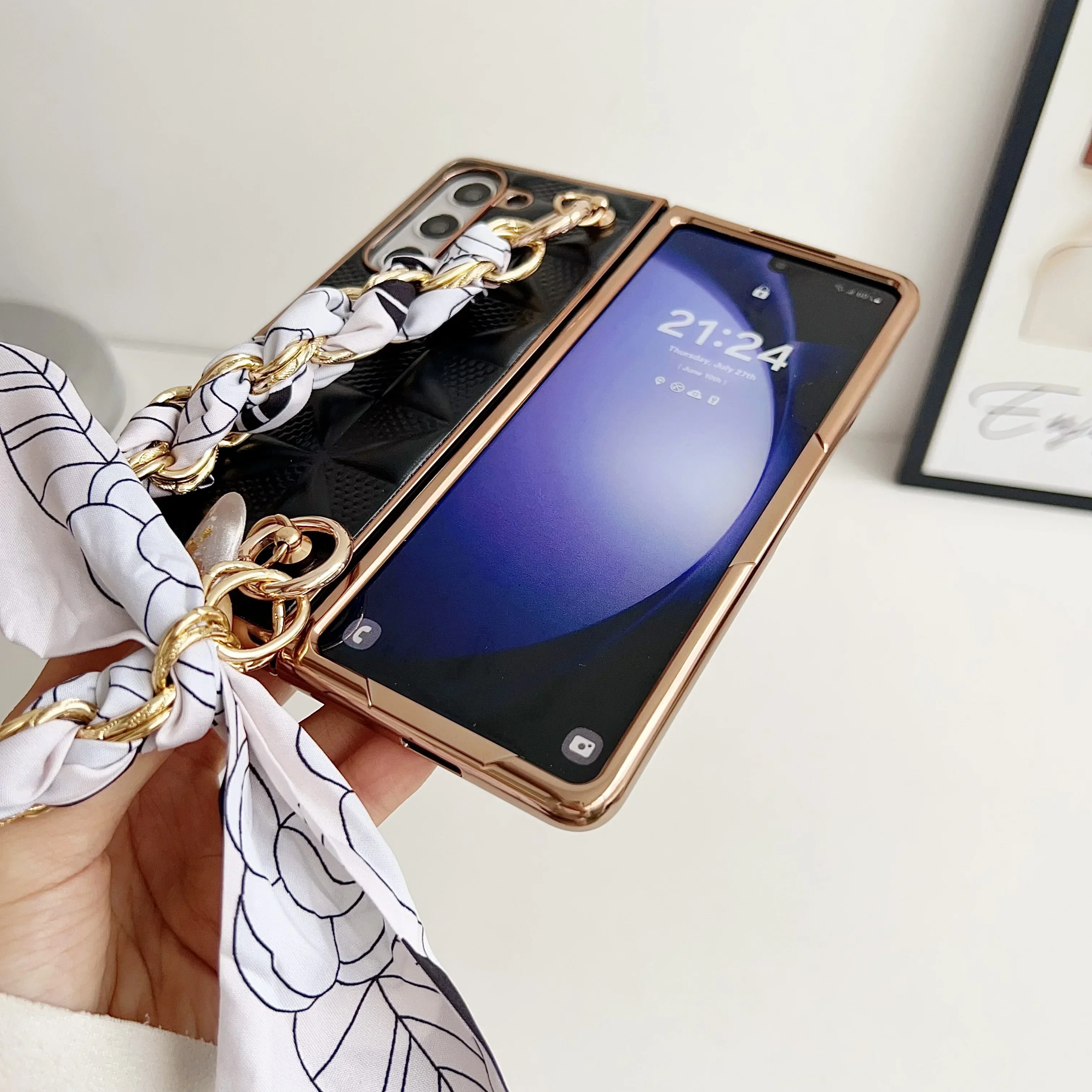 Coque de téléphone en cuir à treillis galvanisé de luxe pour Samsung Galaxy Z Flod 6 5 4 3 5G, étui de protection antichoc à la mode_voghion.com